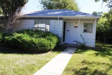 Main picture of 920 S Bryant St