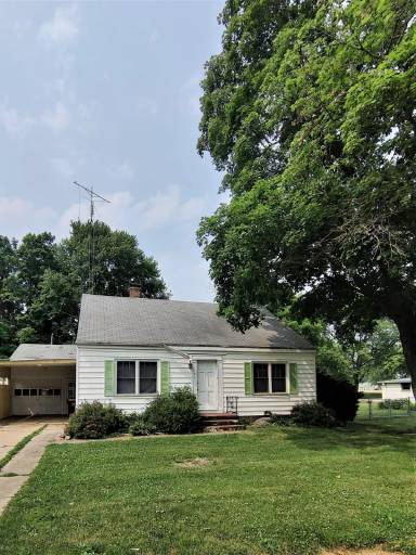Main picture of 130 Park Ave