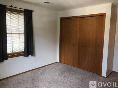 Main picture of 2880 Sundown Ln