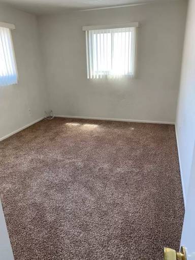 Main picture of 1877 Colonia Pl