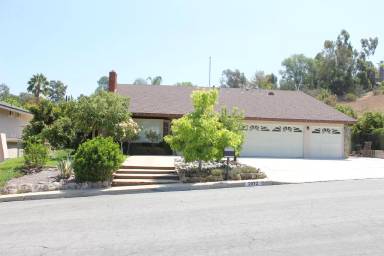 Main picture of 2072 Palisades Dr
