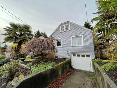 Main picture of 7311 8th Ave NW