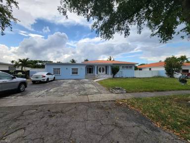 Main picture of 1552 NW 68th St