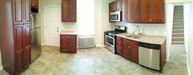 Main picture of 3757 Cresson St