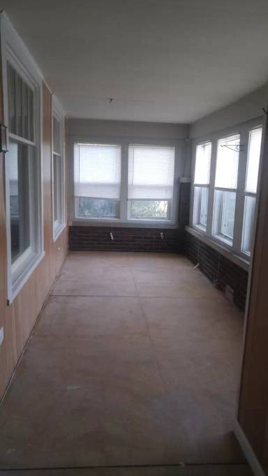 Main picture of 15 S 26th St