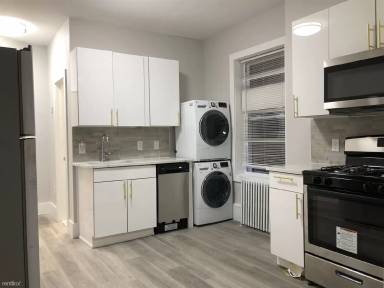 Main picture of 143 Lafayette St