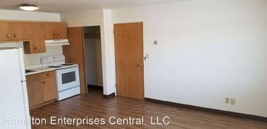 Main picture of 102 14th St NW