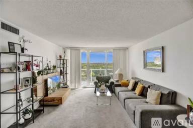 Main picture of Arlen House East Condo