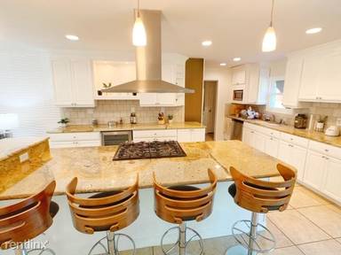 Main picture of 8718 Dudley Dr