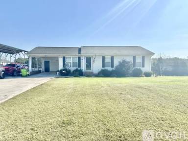 Main picture of 1038 Turner Rd
