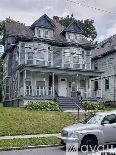 Main picture of 410 Hudson Ave