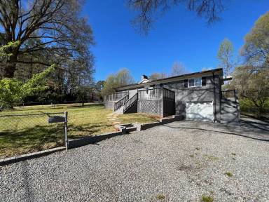 Main picture of 5619 Lantana Ave