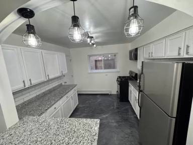 Main picture of 5328 S 73rd Ct