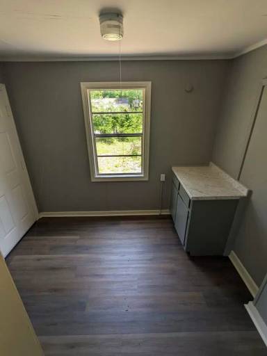 Main picture of 1267 Garden Rd