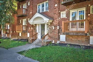 Main picture of 3123 Thompson Ave