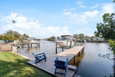 Main picture of 292 Sunlit Cove Dr NE