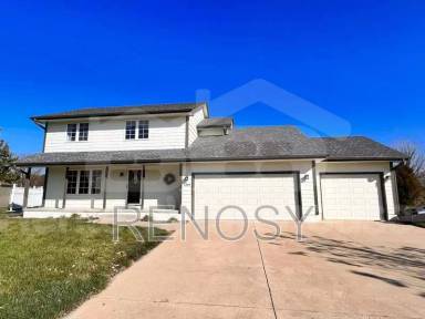 Main picture of 1709 NE Sherman Ct