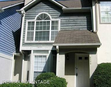 Main picture of 3700 Waterford Pl