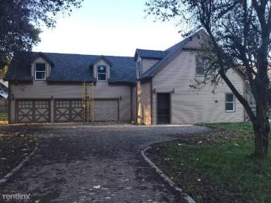Main picture of 30504 Green River Rd SE