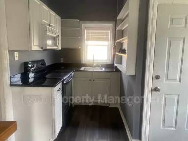 Main picture of 67 Wendell St