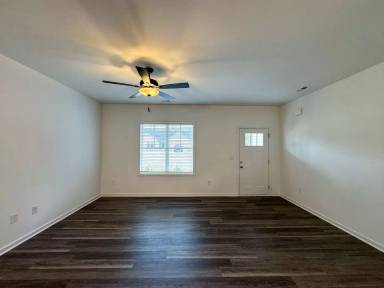 Main picture of 200 Woodcrest Jones Dr