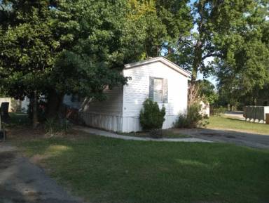 Main picture of 22811 Ford Rd
