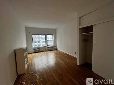 Main picture of 417 E 72nd St
