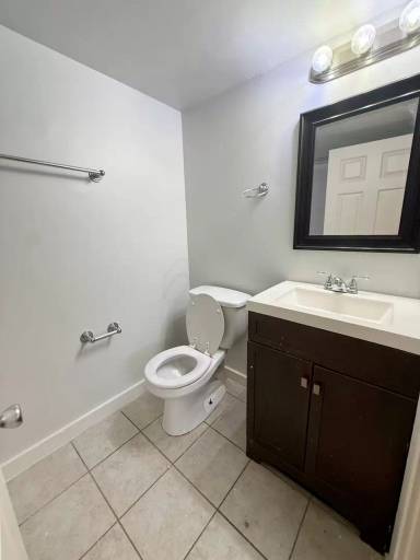 Main picture of 506 W Franklin St