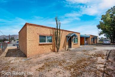 Main picture of 3807 E Farr Pl