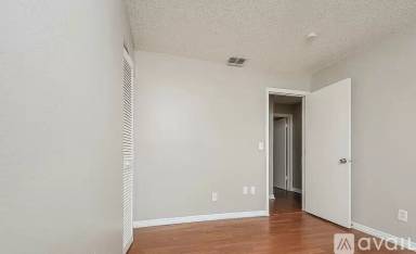 Main picture of 1690 Palm Leaf Dr