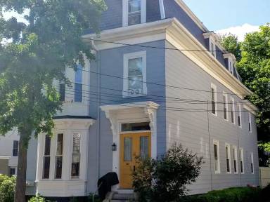 Main picture of 85 Spruce St