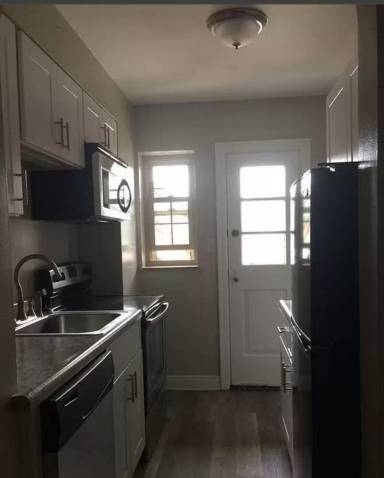 Main picture of 1507 1/2 Jackson St