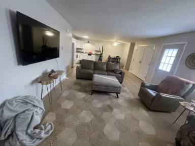 Main picture of 1005 Boxelder Ave