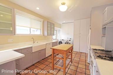 Main picture of 473 Rich St