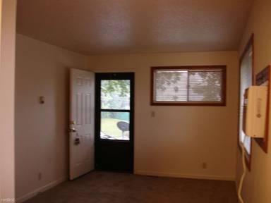 Main picture of 4100 NE 42nd Ter