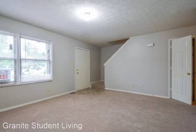 Main picture of 1375 W Allen St