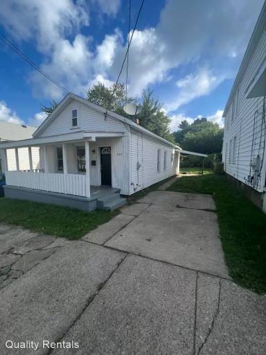 Main picture of 225 Wallace St