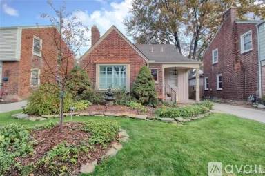 Main picture of 2056 Norwood Dr