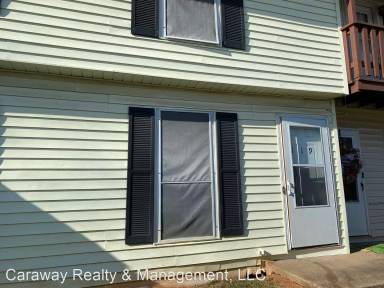 Main picture of 2138 Airline Dr