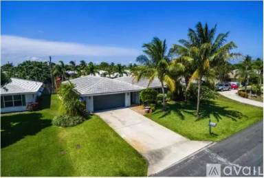 Main picture of 1341 SW 26th Ave