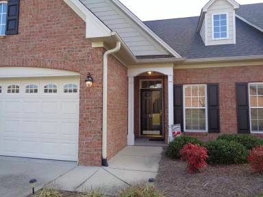 Main picture of 504 Pelican Ln