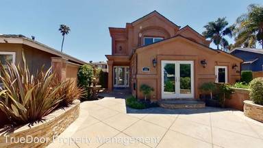 Main picture of 212 Elmira Ave