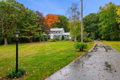 Main picture of 8 Marie Dr