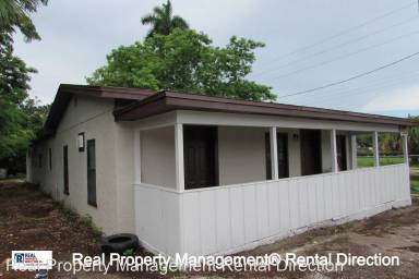 Main picture of 1963 Palm Ave