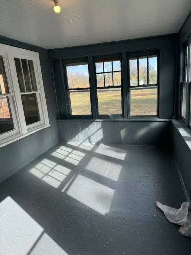 Main picture of 5410 Fontenelle Blvd