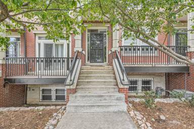 Main picture of 15 Jackson St