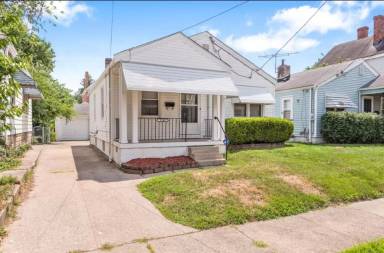 Main picture of 5240 Warren Ave