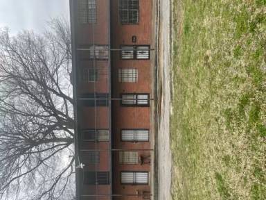 Main picture of 482 E McLemore Ave