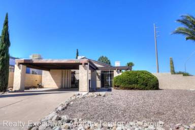 Main picture of 1081 N Firewood Pl