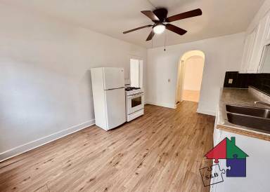 Main picture of 52 Cedar St